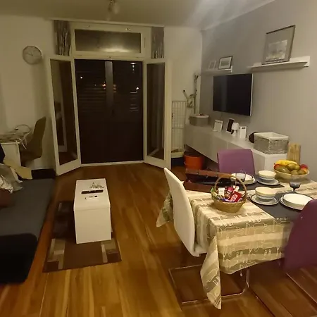 Matea Apartment Makarska